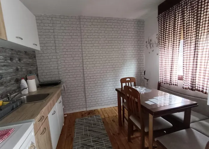 Win Apartment